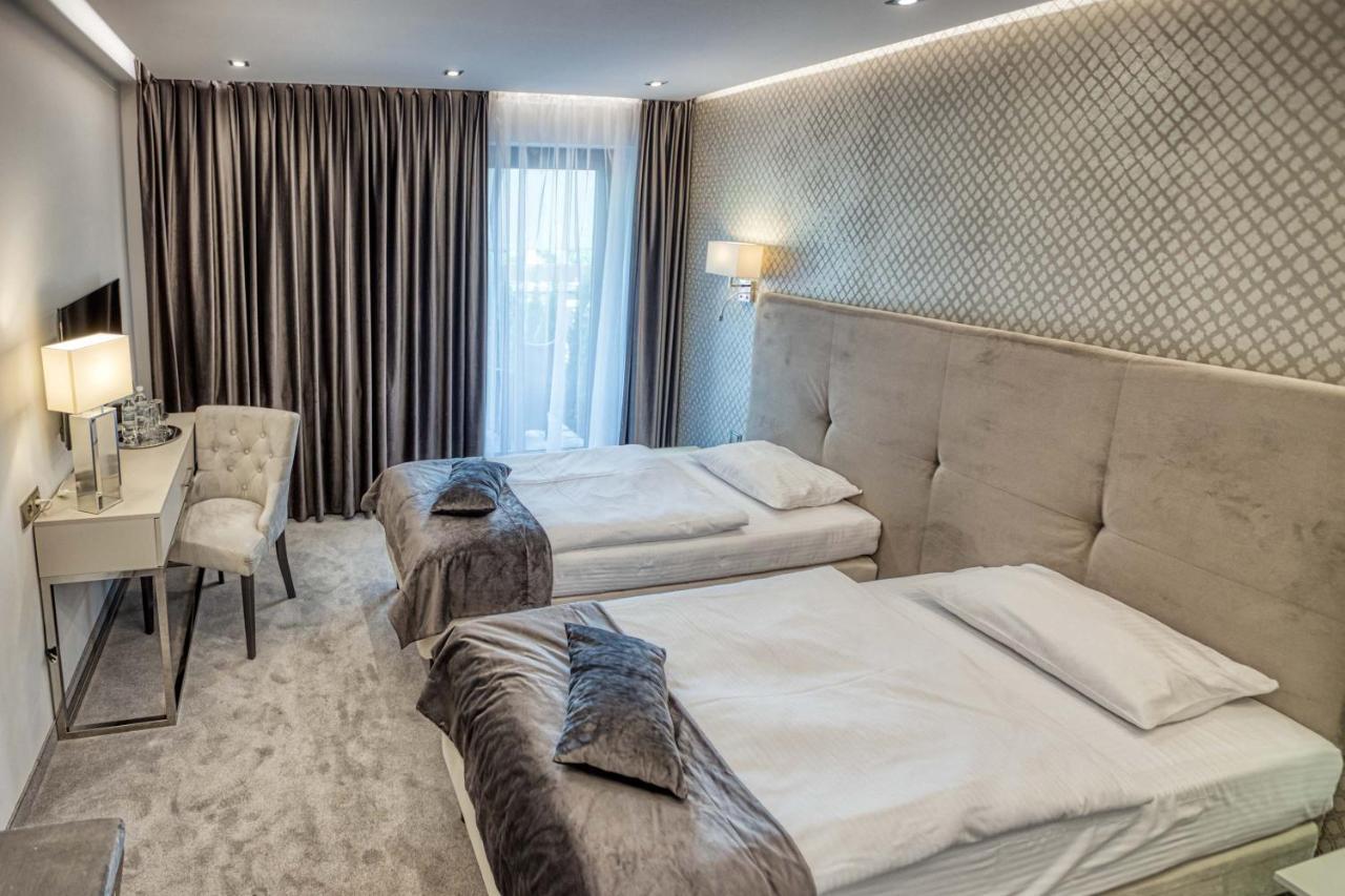 Hotel Bialy Dom Rybnik  Eksteriør billede